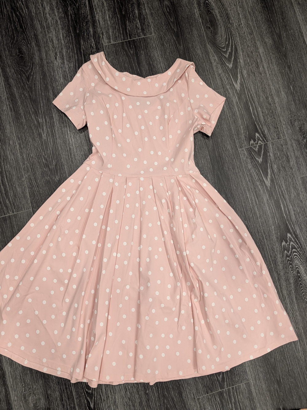 Classic Pink Polka Dot Midi Dress with Fit-and-Flare Silhouette
